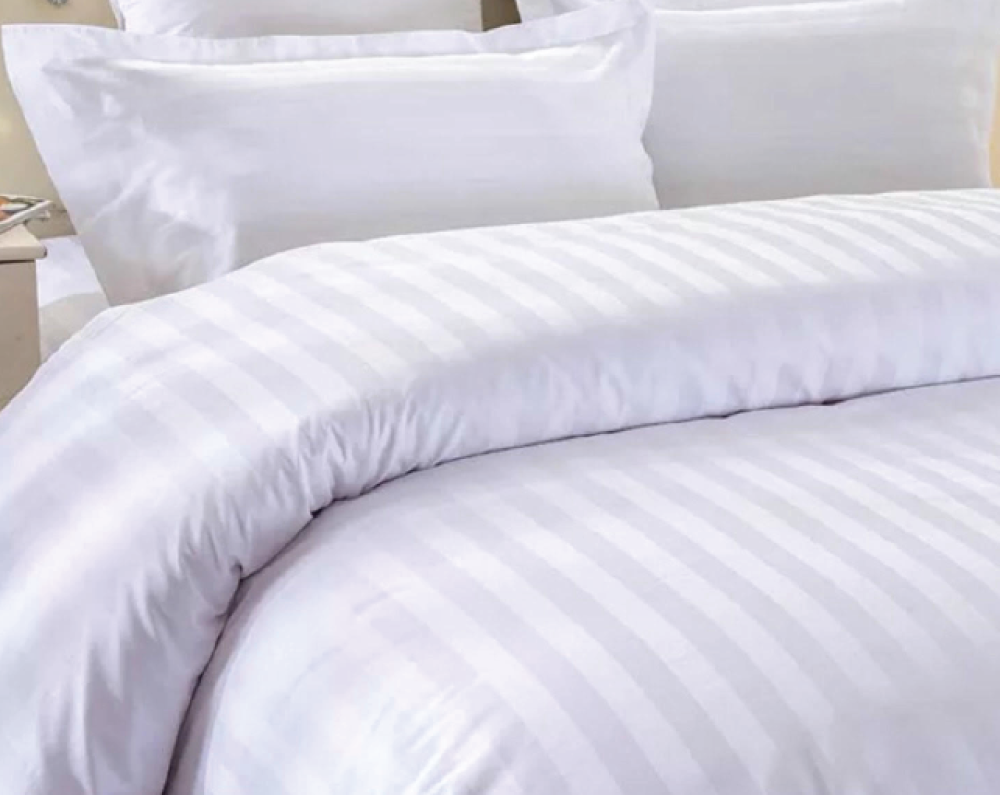 [24205] كيس لحاف مزوج 260*240  مقلم 3  سم